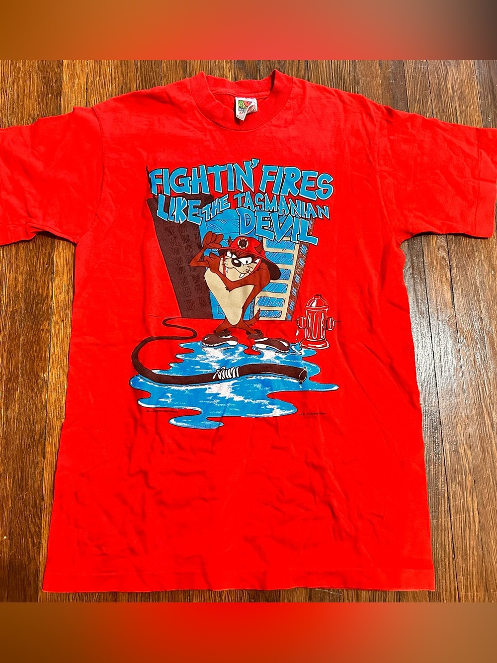 Y2K Vintage 1993 Men’s Medium TAZ Firefighter Looney Tunes Single Stitch T-Shirt
